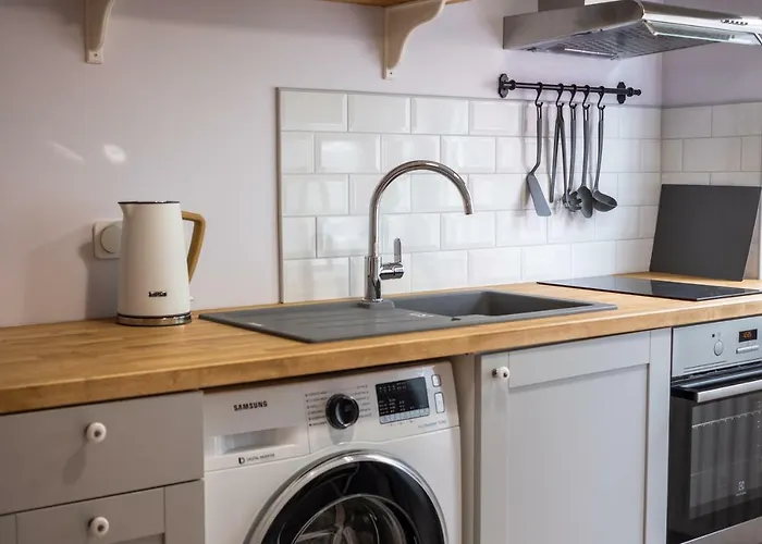 Dream - Authentic Near Seaplane Harbour Apartament